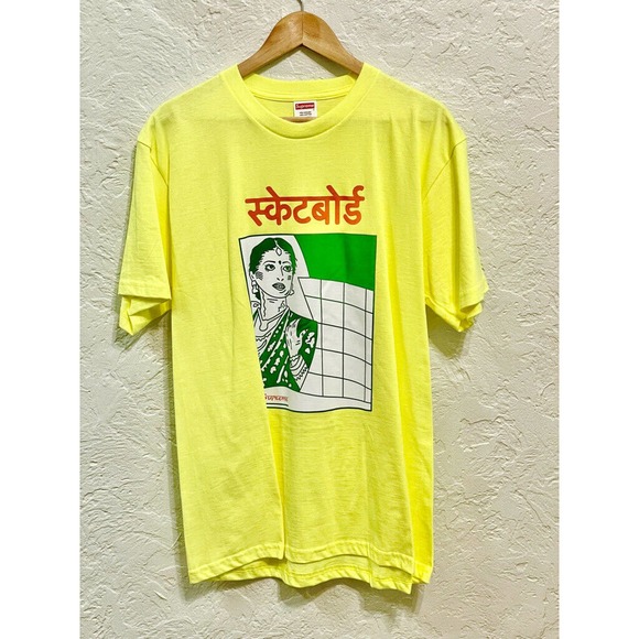Supreme Bombay Tee Bright Yellow FW18 Size Medium NEW RARE T-Shirt - Picture 2 of 4